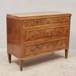 1608 7020 CHEST OF DRAWERS